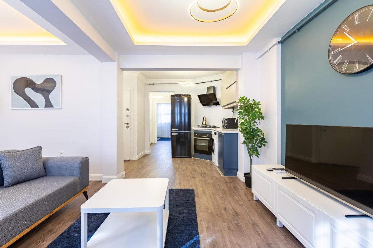 Red Suites Balat - Orange And Blue Istanbul Exterior photo